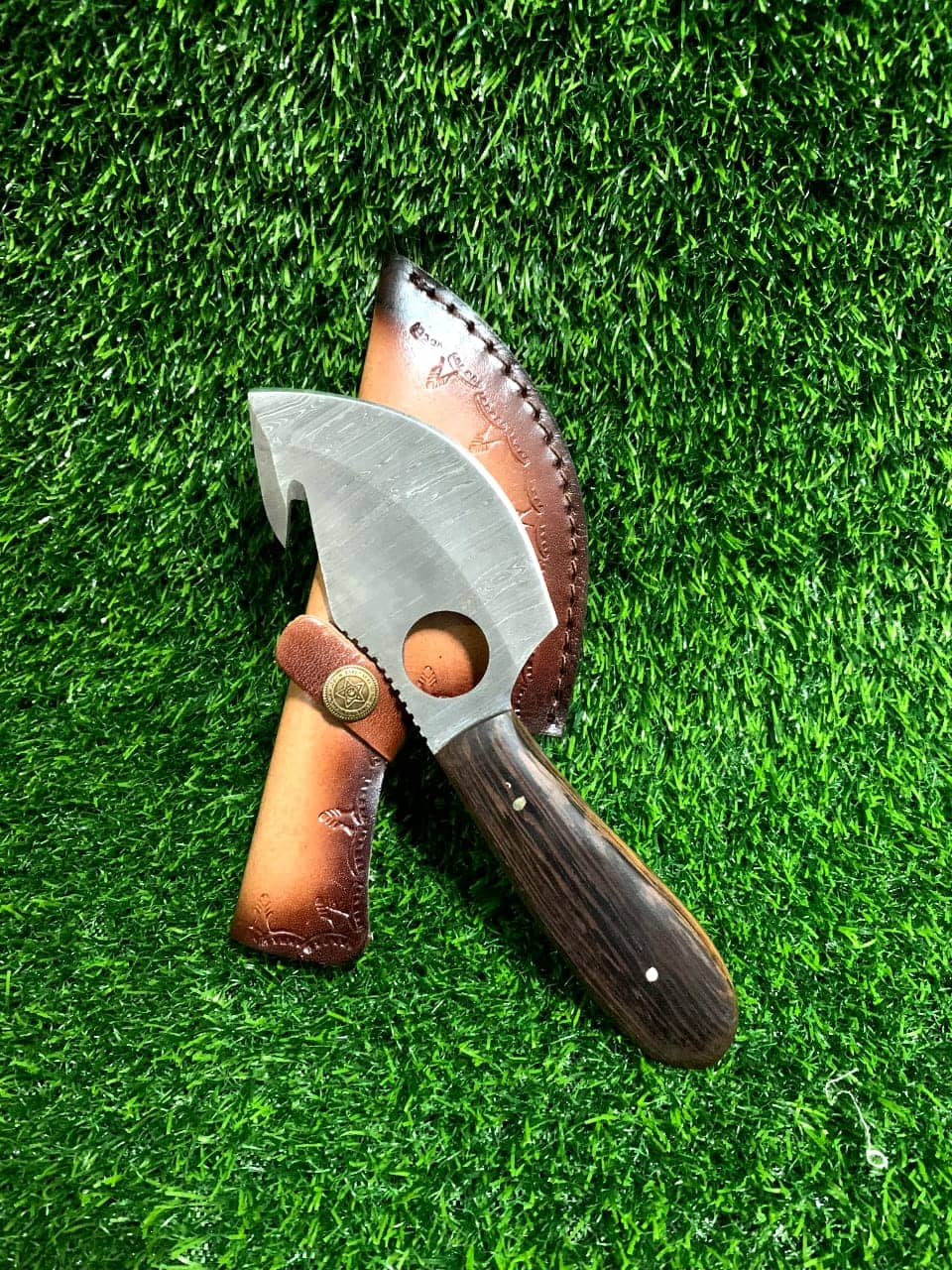 Handmade Damascus Steel Guthook Skinner Knife with Wood Handle