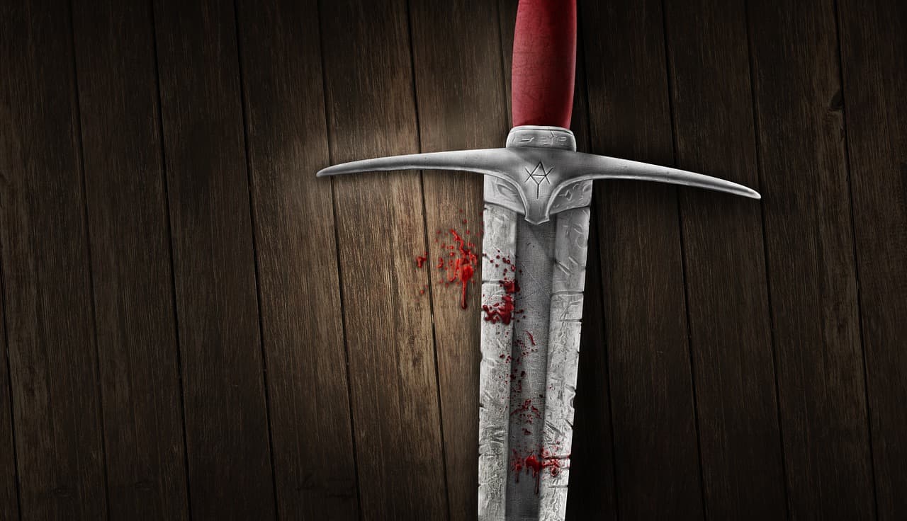 5 Best Spartan Swords for Hunting