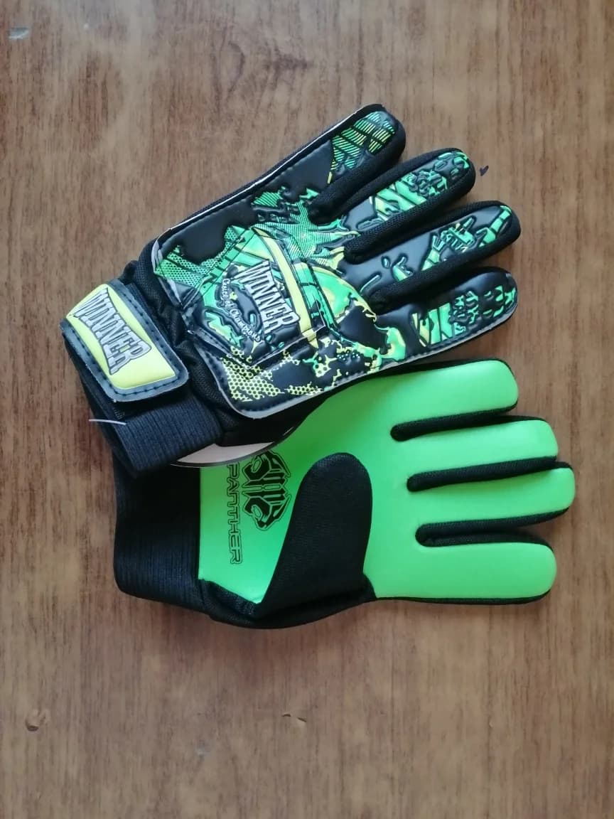 Sports Equipment Set: Balls, Wear, and Gloves - thumbnail 3