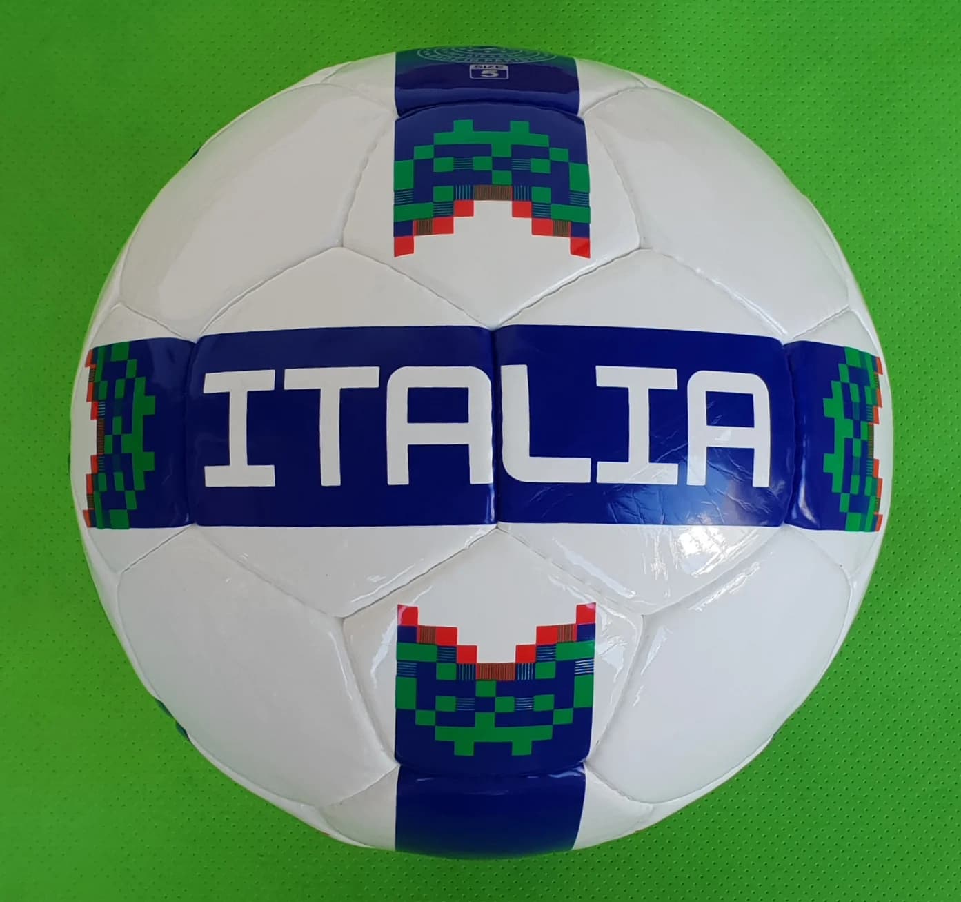 Sports Equipment Set: Balls, Wear, and Gloves - thumbnail 25