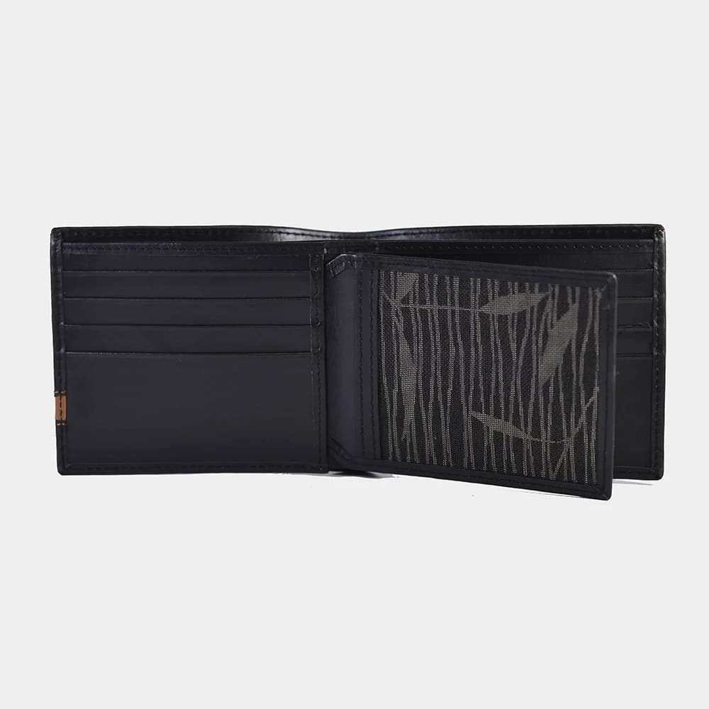 Genuine Leather Bifold Wallet with RFID Protection - thumbnail 10