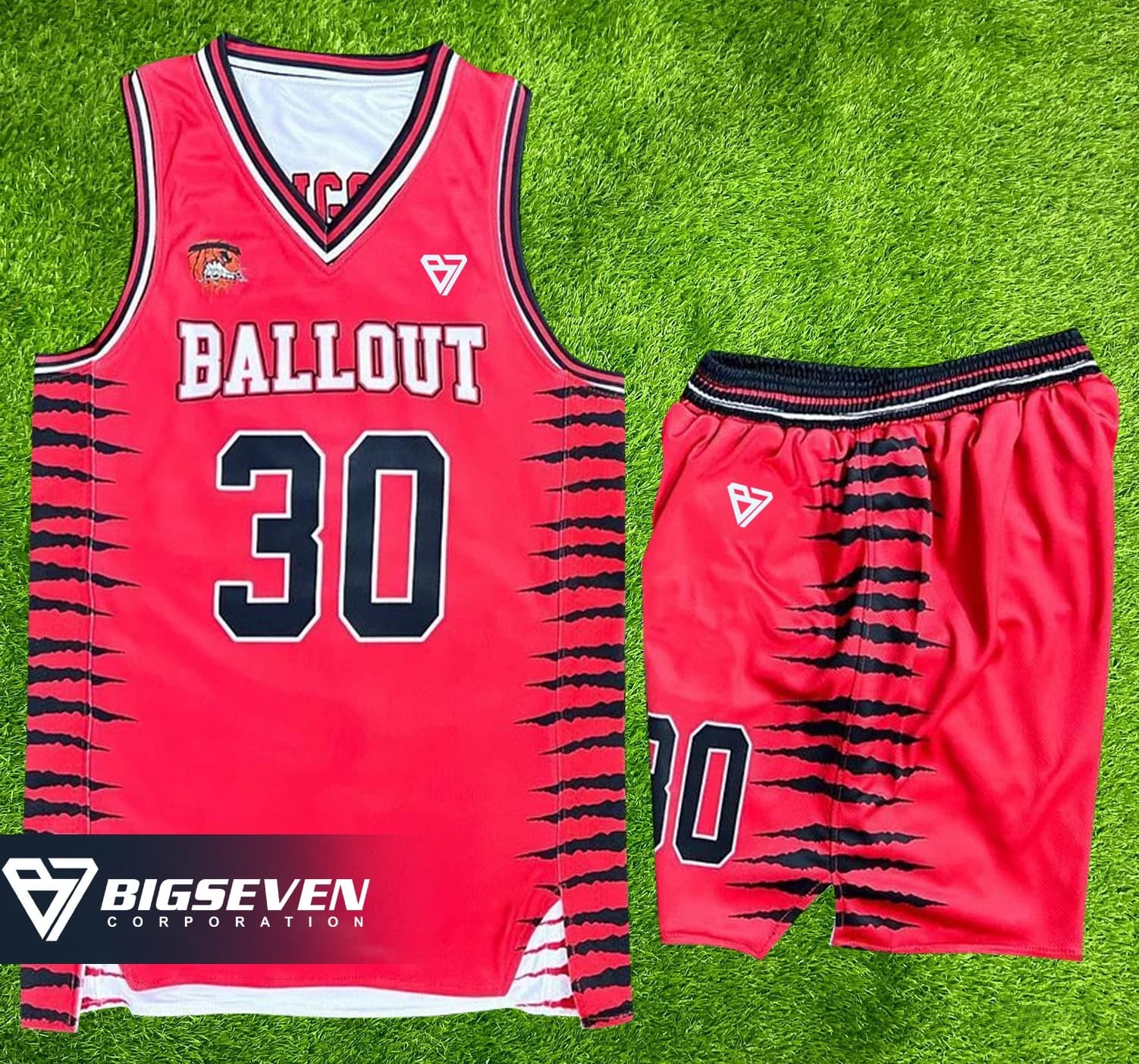 Basketball uniform set