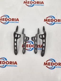 Titanium Clavicle Hook Plates – Left & Right Configurations with Multiple Screw Holes and Raised Hook Ends