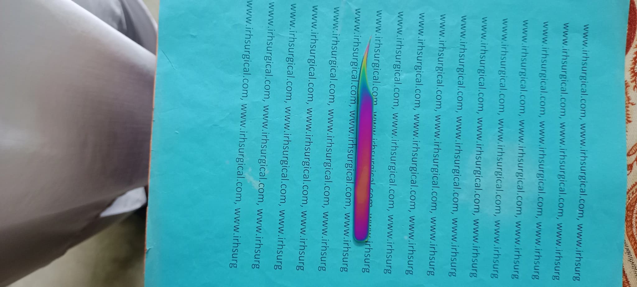 Curved tweezers
