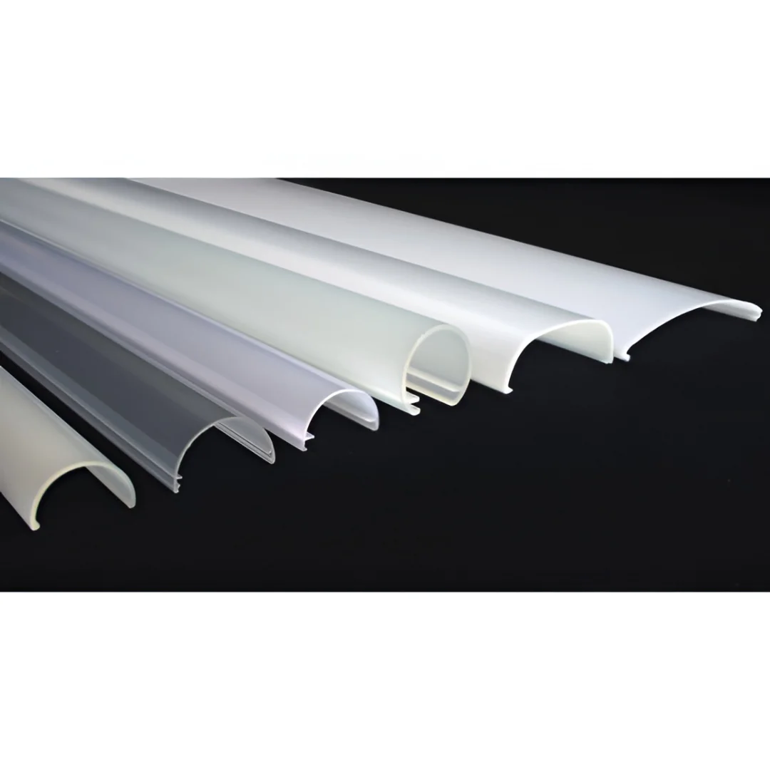 plastic profiles with curved ends