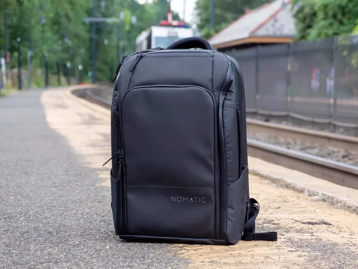 Durable Nylon Laptop Bags with Multiple Compartments