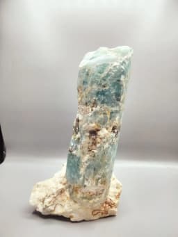 Raw Aquamarine Crystal Specimen – Tall Blue-Green Crystal on Natural White Mineral Matrix