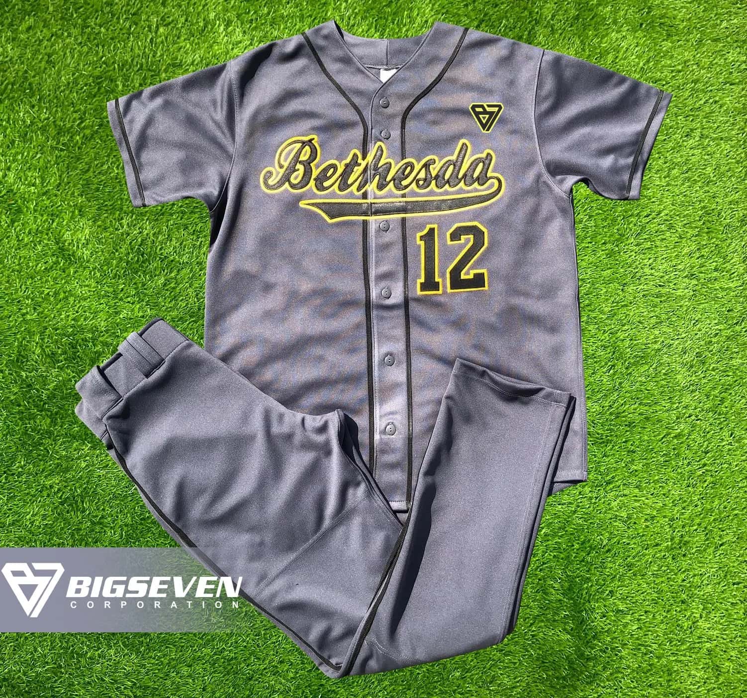 Baseball uniform set