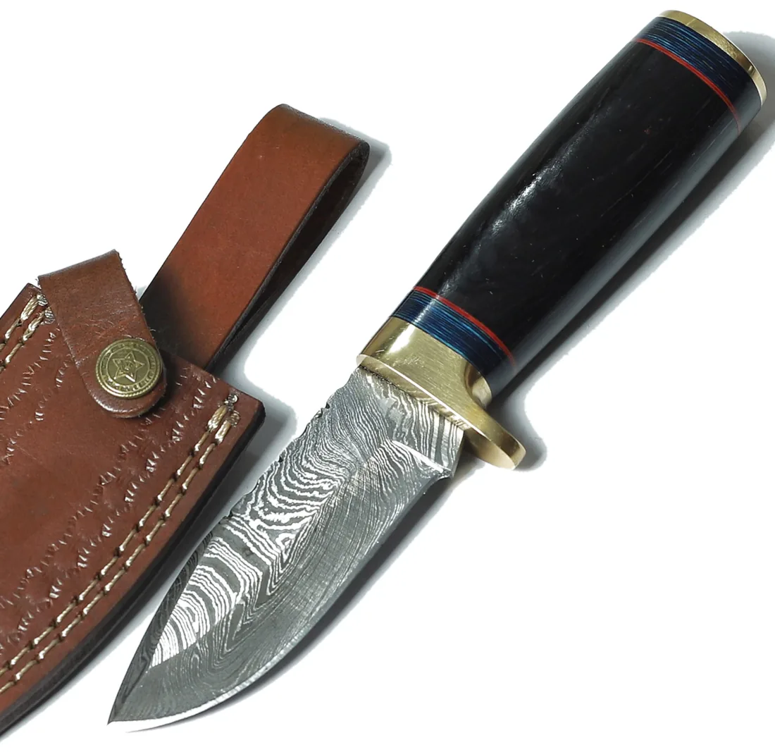Damascus hunting knife with black handle, brass guard and leather sheath